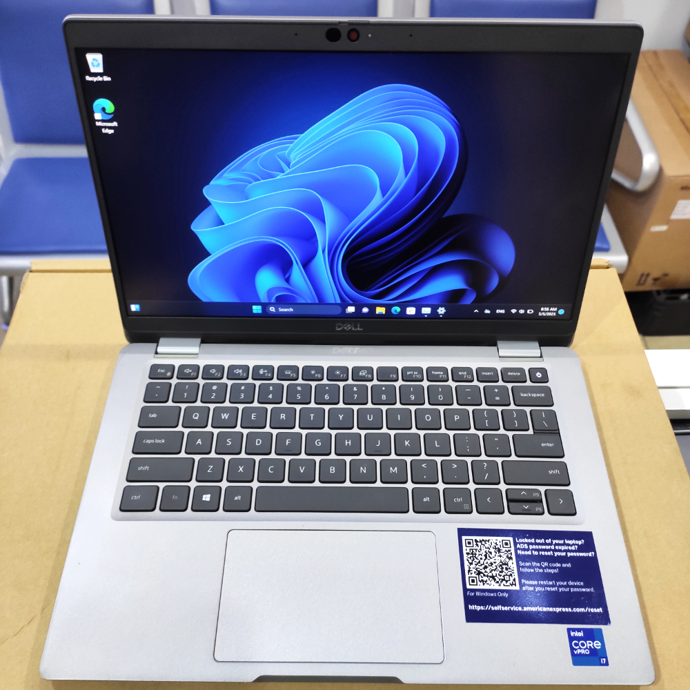 Dell Latitude 5320 Core i7 12th Generation 16GB RAM 256GB SSD Touchscreen Business Laptop